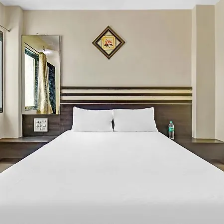 Spot On 85825 Hotel Sai Suman Executive Shirdi Exterior photo
