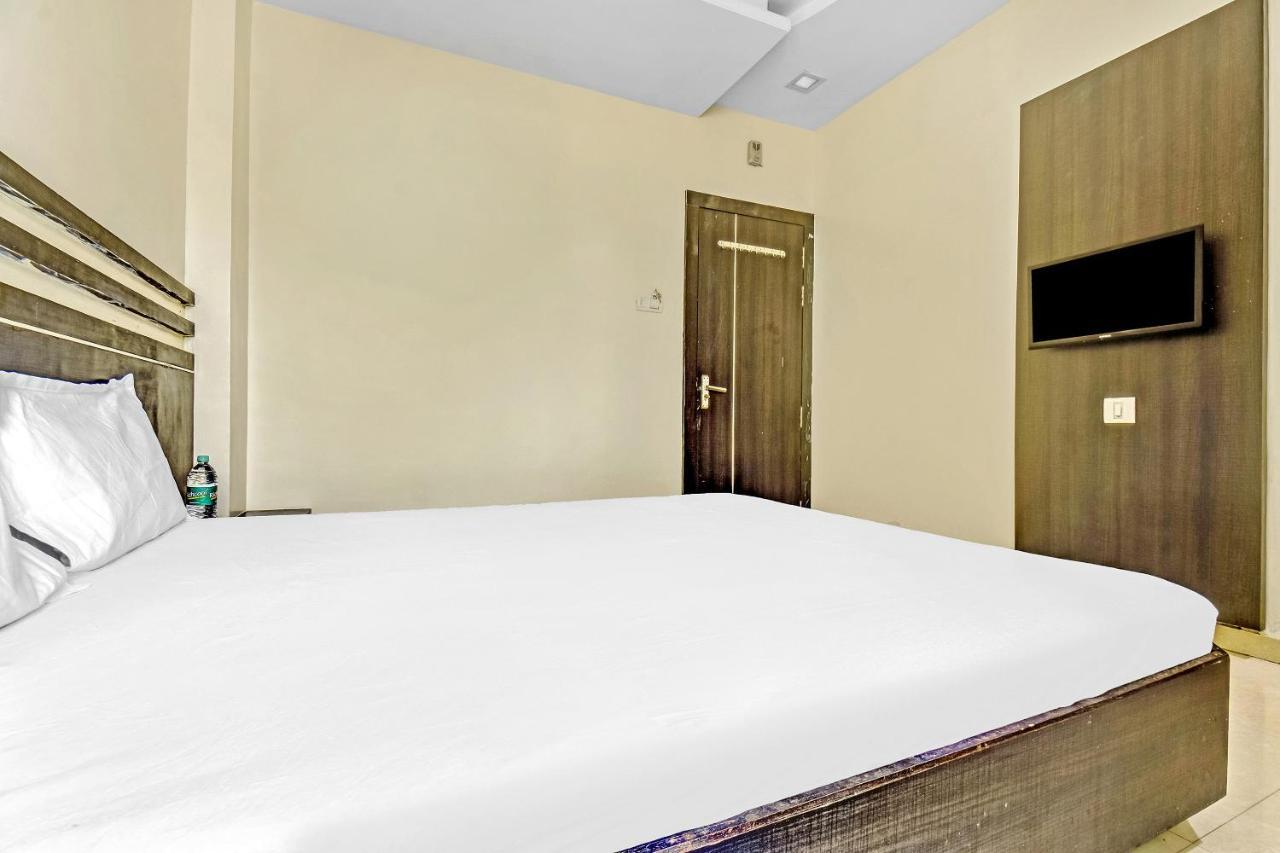 Hotel Spot On 85825 Hotel Sai Suman Executive
