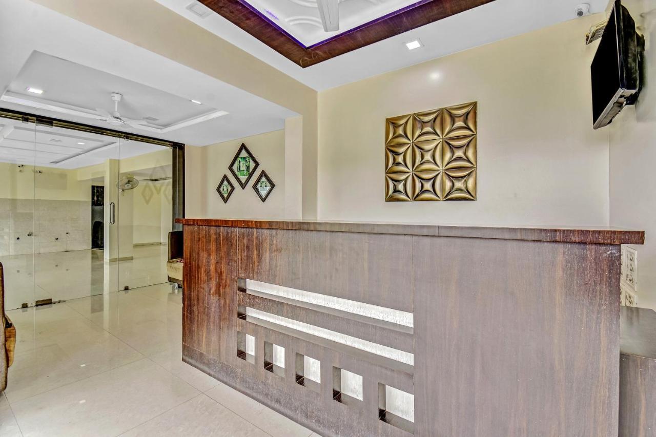 Spot On 85825 Hotel Sai Suman Executive Hotel